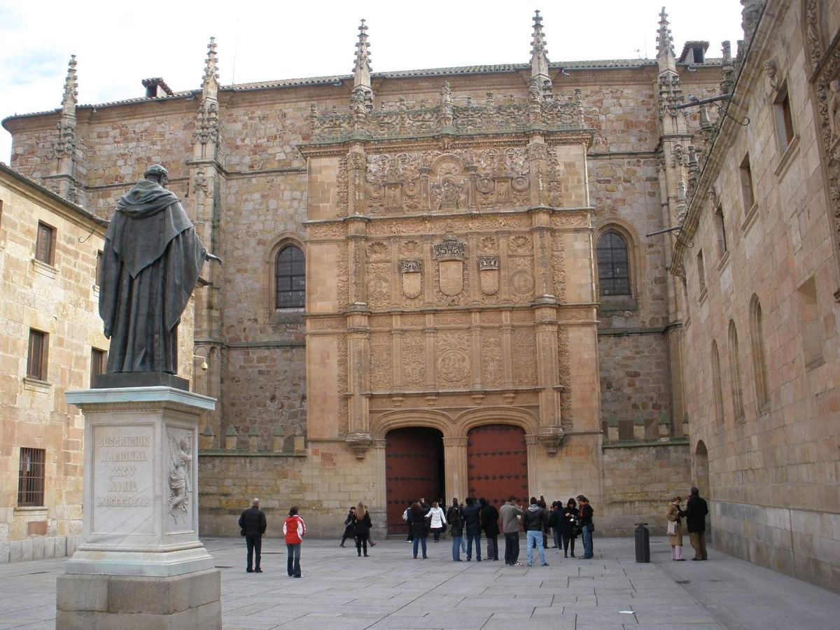 The Plateresque façade of the University of Salamanca with the statue of Fray Luis de León
